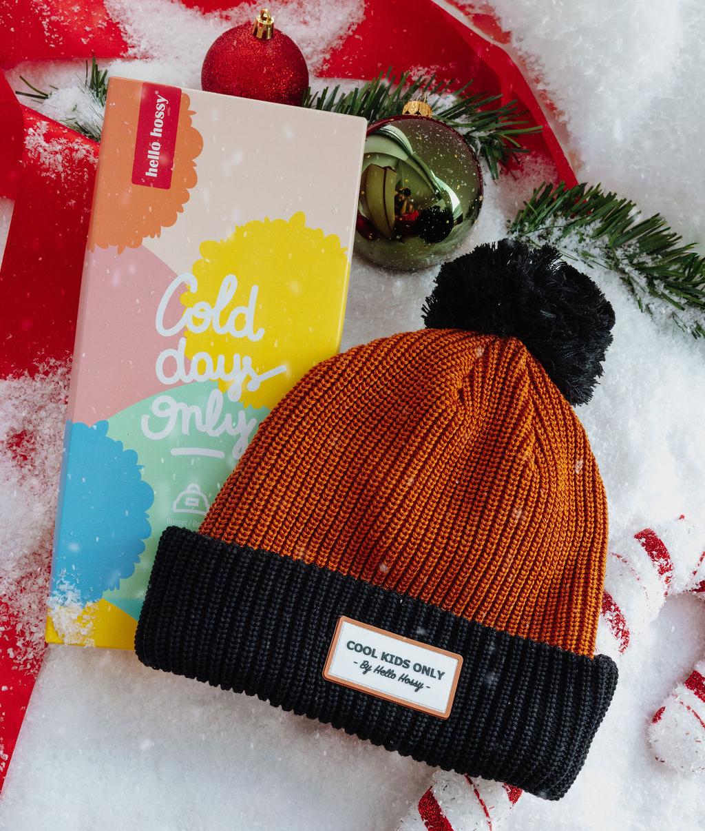 Color Block Blacky Muts