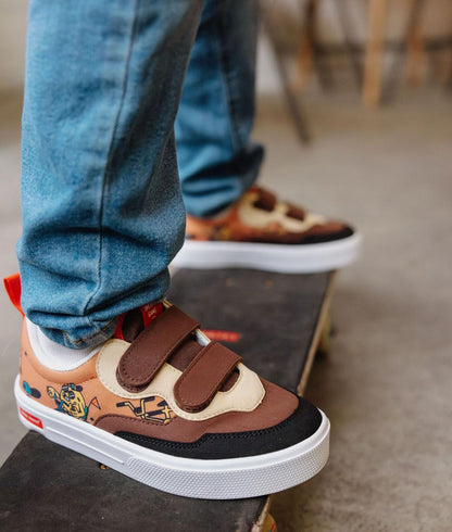 Sneakers Mascots Ride