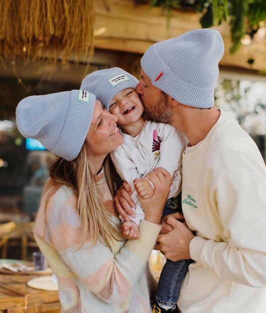 Bonnet coloré Parents-Enfants Pop Artic, maille douce et fine, laine, sans pompon, dès 9 mois, Cool Kids Only !