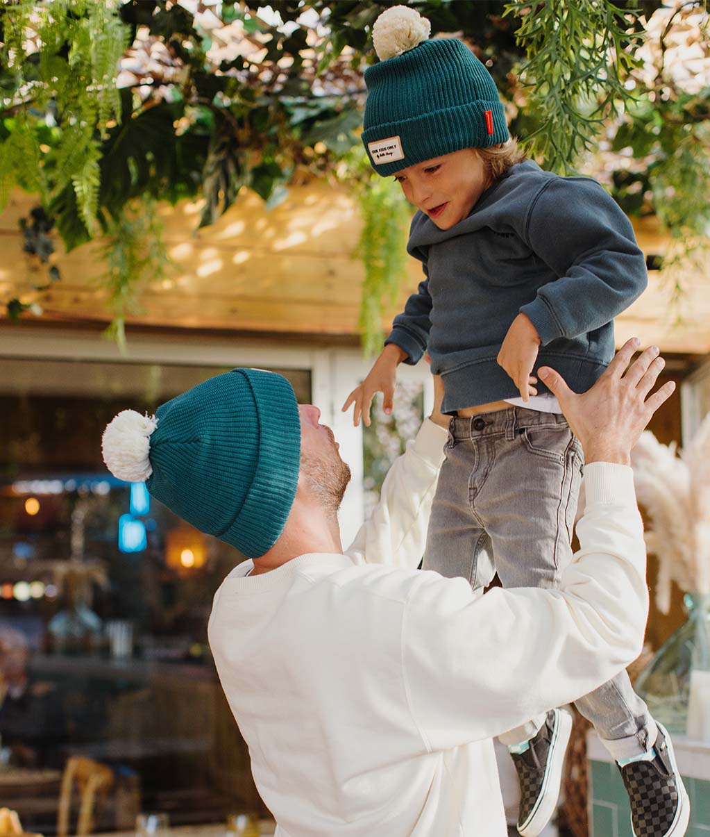 Bonnet Parents-Enfants Color Block Duck, avec pompon, doublure polaire, coton biologique, matchy-matchy, dès 9 mois, Cool Kids Only !