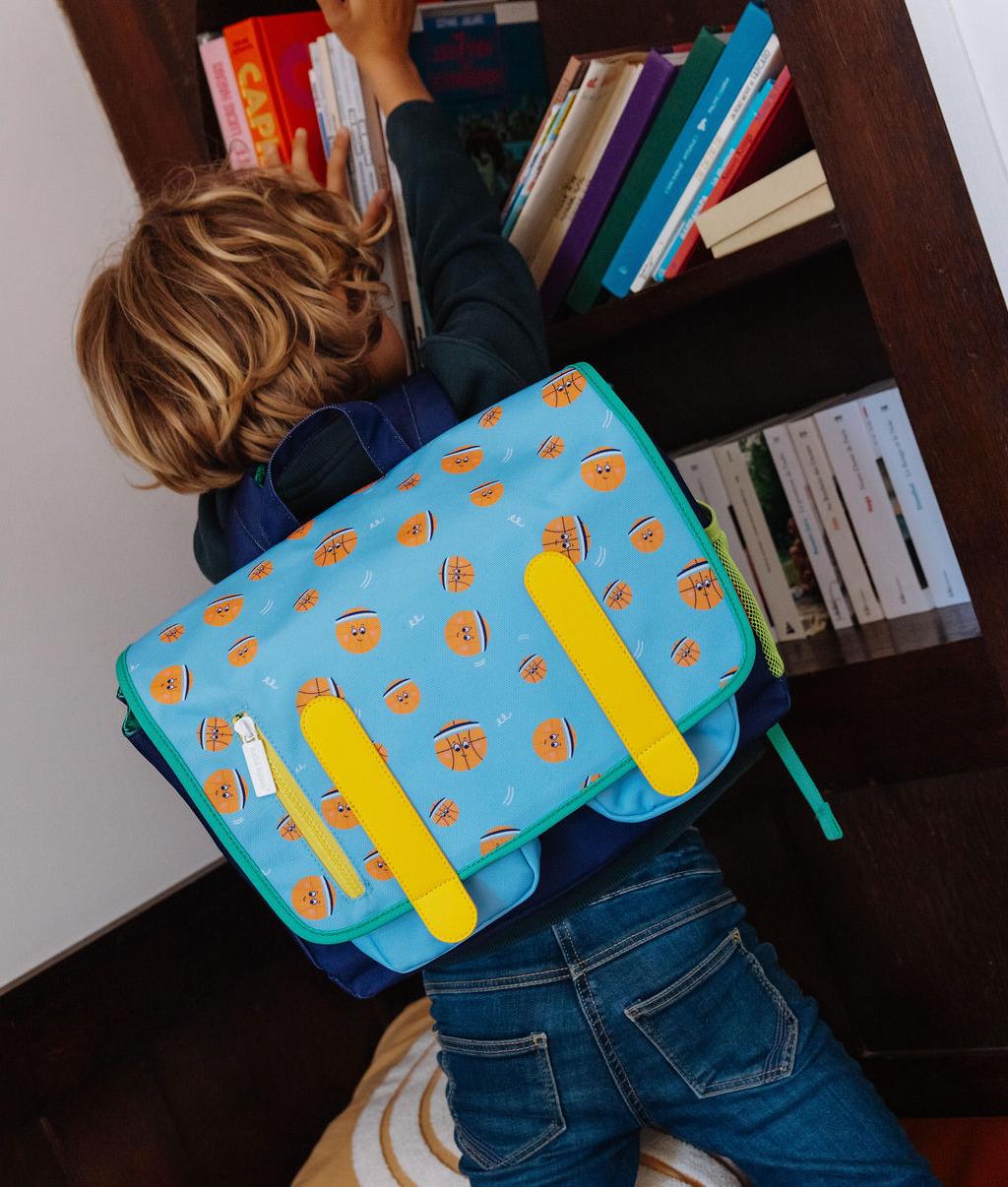 Schooltas kind blauw basketball prints oranje accenten Hello Hossy