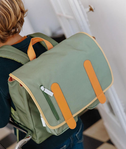 Groene kinderen schooltas met camel details en vakken met sluitingen Hello Hossy