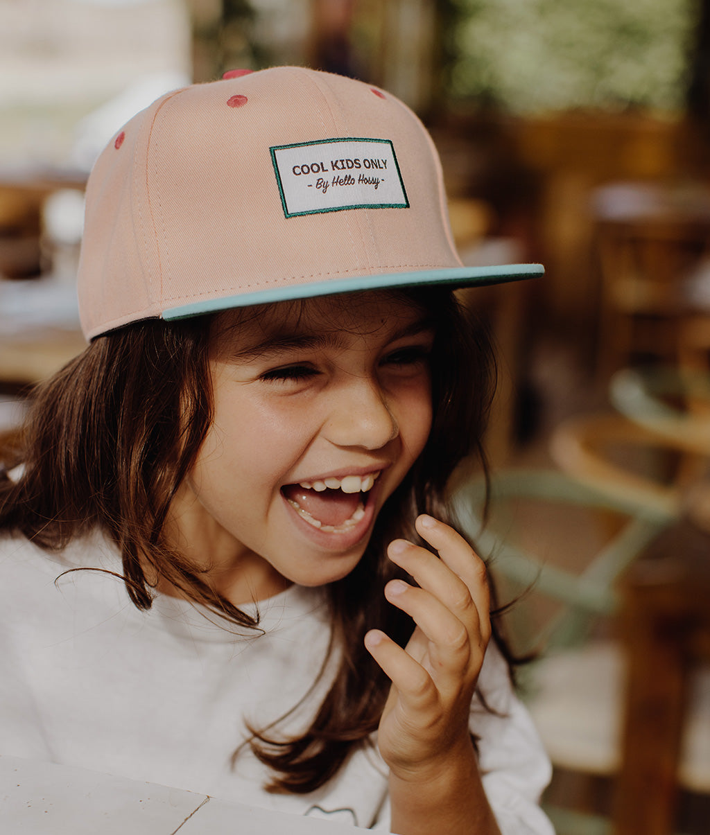 Casquette Enfants Mini Jolly, visière plate, 100% coton biologique, certifiée Oeko-Tex, dès 9 mois, Cool Kids Only !