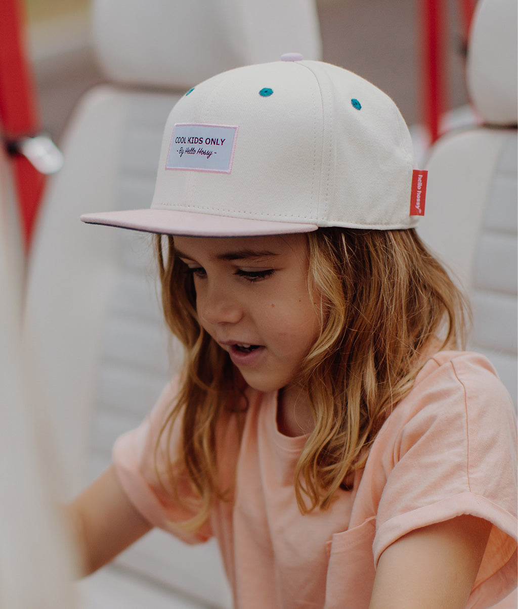 Casquette Enfants Mini Cotton, visière plate, 100% coton biologique, certifiée Oeko-Tex, dès 9 mois, Cool Kids Only !