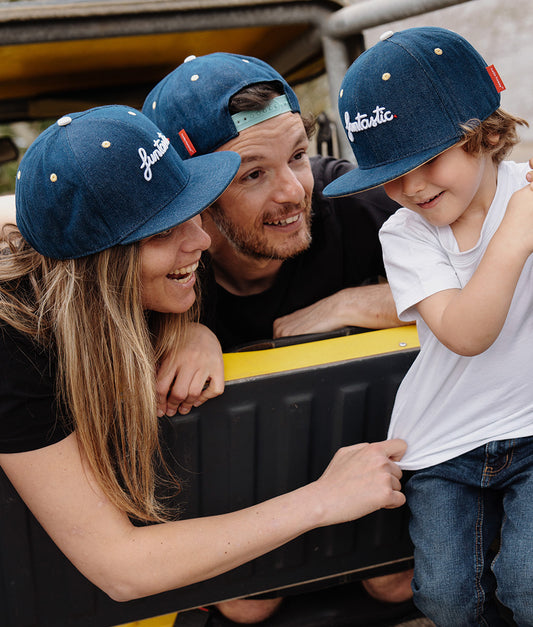 Casquette Parents-Enfants Jean Funtastic, visière plate, coton biologique, certifiée Oeko-Tex, dès 9 mois, Cool Kids Only !