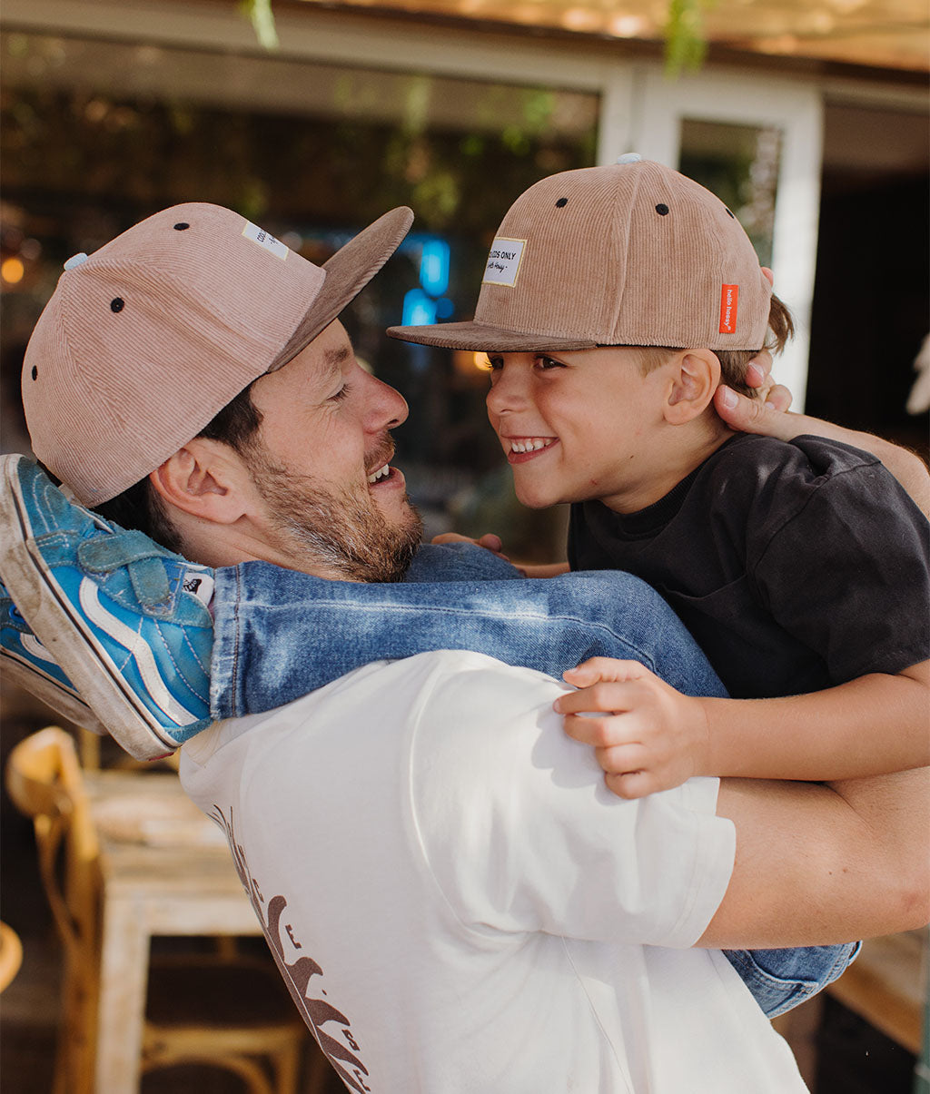 Casquette Parents-Enfants Sweet Burlywood, visière plate, velours, matchy-matchy, dès 9 mois, Cool Kids Only !