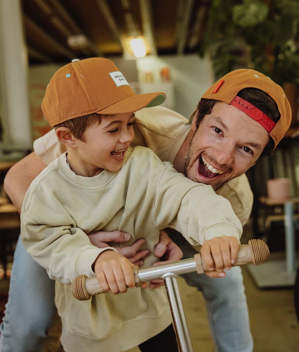 Casquette Parents-Enfants Mini Peanut, visière courbée, matchy-matchy, 100% coton biologique, dès 9 mois, Cool Kids Only !