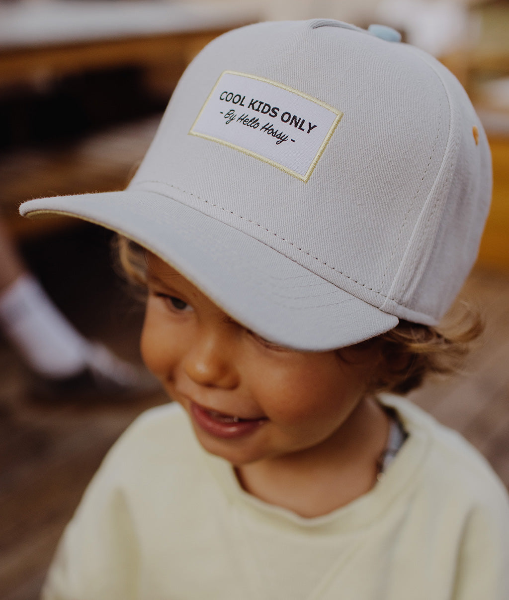 Casquette Enfants Mini Pearl, visière courbée, 100% coton biologique, certifiée Oeko-Tex, dès 9 mois, Cool Kids Only !