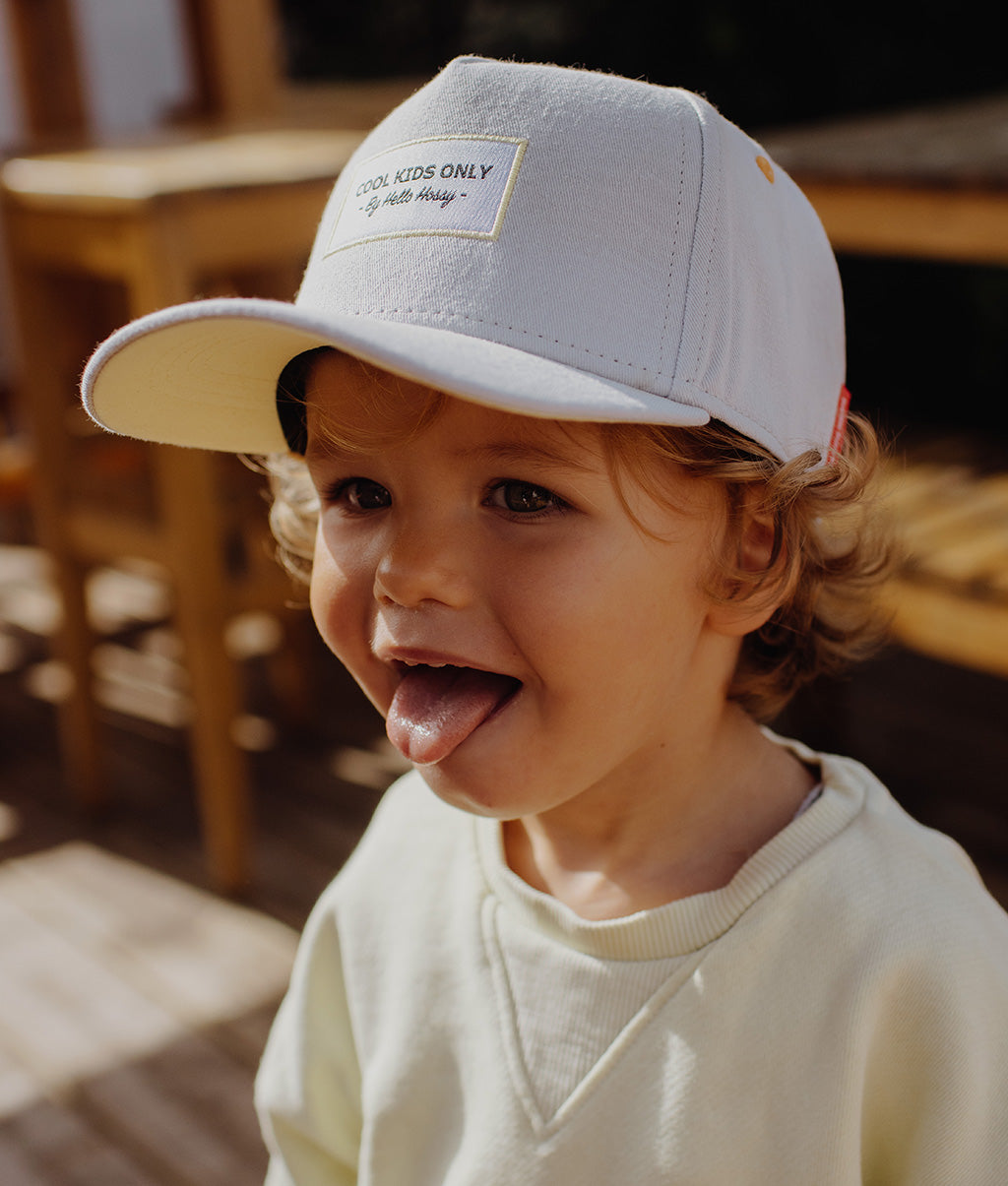 Casquette Enfants Mini Pearl, visière courbée, 100% coton biologique, certifiée Oeko-Tex, dès 9 mois, Cool Kids Only !