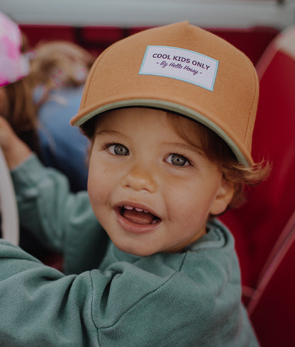 Casquette Enfants Mini Peanut, visière courbée, 100% coton biologique, certifiée Oeko-Tex, dès 9 mois, Cool Kids Only !