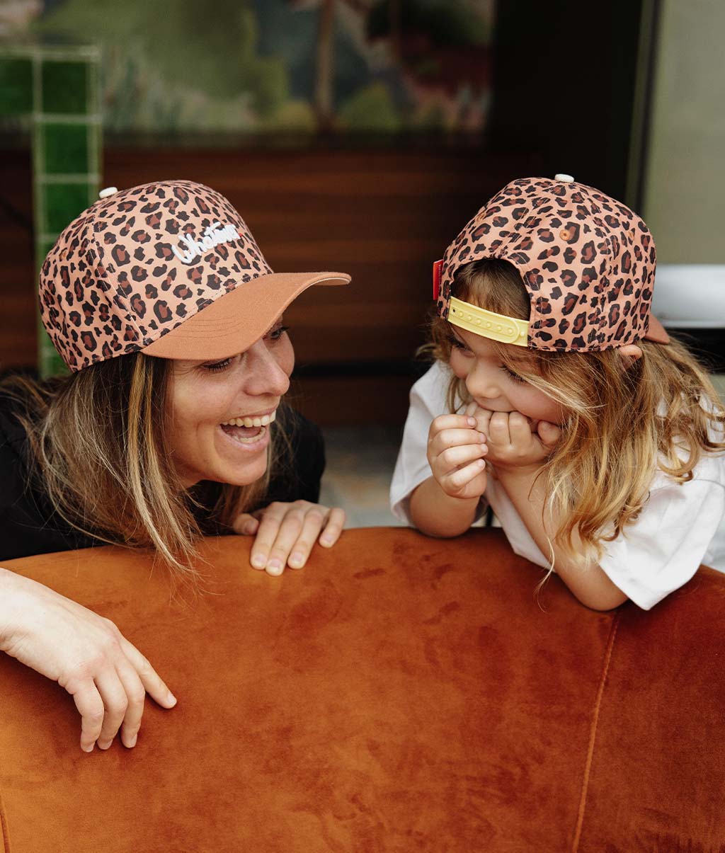 Casquette Mamans-Enfants Léopard #8, visière courbée, matchy-matchy, éco-responsable, dès 9 mois, Cool Kids Only !