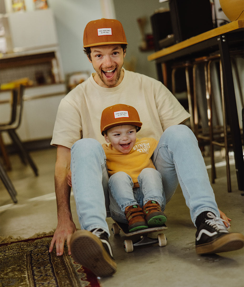 Casquette Parents-Enfants Mini Foxy, visière plate, 100% coton biologique, matchy-matchy, dès 9 mois, Cool Kids Only !