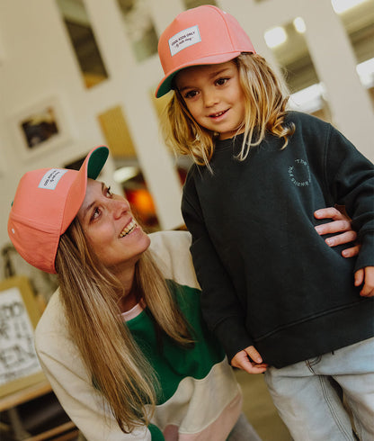 Casquette Parents-Enfants Mini Kiss, visière courbée, 100% coton biologique, matchy-matchy, dès 9 mois, Cool Kids Only !