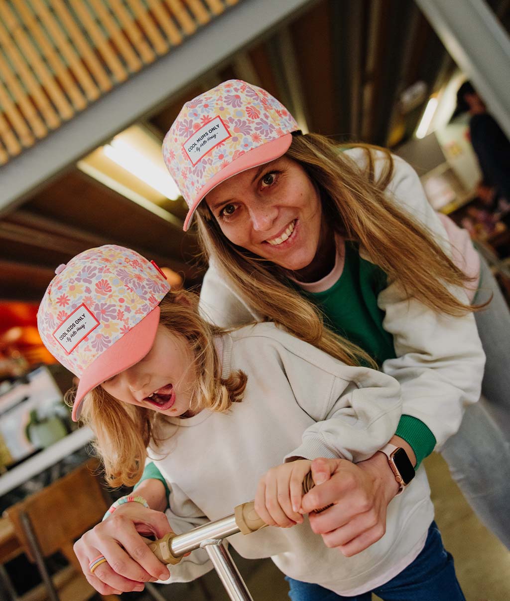 Casquette Parents-Enfants Retro Flowers, visière courbée, éco-responsable, matchy-matchy, dès 9 mois, Cool Kids Only !