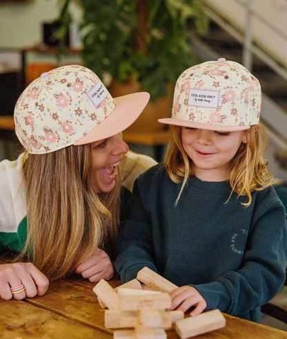 Casquette Parents-Enfants Pastel Blossom, visière plate, éco-responsable, matchy-matchy, dès 9 mois, Cool Kids Only !