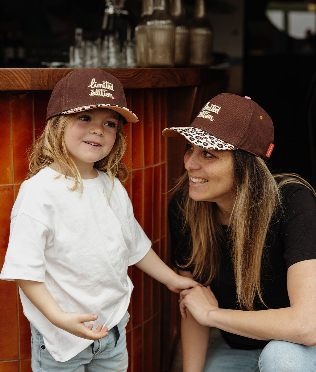 Casquette Mamans-Enfants Léopard #4, visière courbée, matchy-matchy, éco-responsable, dès 9 mois, Cool Kids Only !