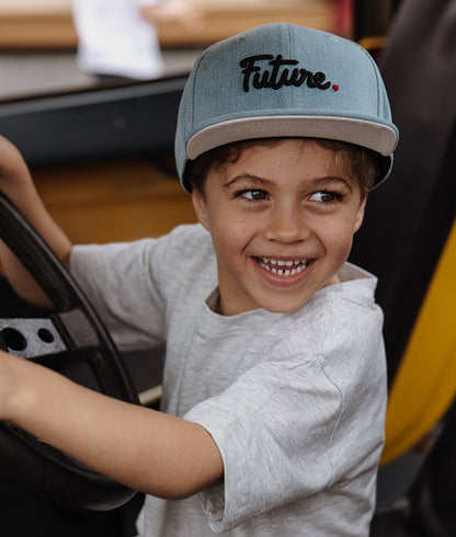 Casquette Parents-Enfants Jean Future, visière plate, coton biologique, certifiée Oeko-Tex, dès 9 mois, Cool Kids Only !