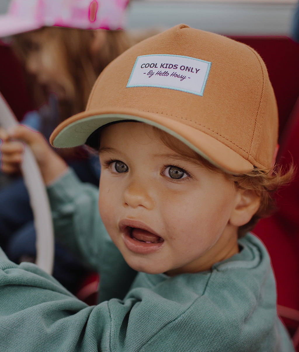 Casquette Enfants Mini Peanut, visière courbée, 100% coton biologique, certifiée Oeko-Tex, dès 9 mois, Cool Kids Only !