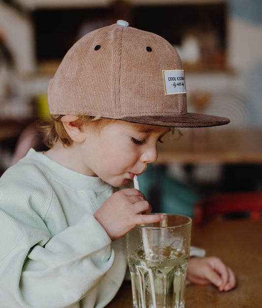 Casquette Enfants Sweet Burlywood, visière plate, velours, certifiée Oeko-Tex, dès 9 mois, Cool Kids Only !