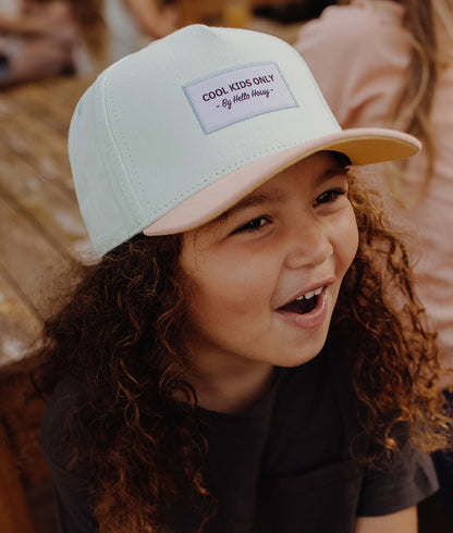 Casquette Enfants Mini Aloe, visière courbée, 100% coton biologique, certifiée Oeko-Tex, dès 9 mois, Cool Kids Only !