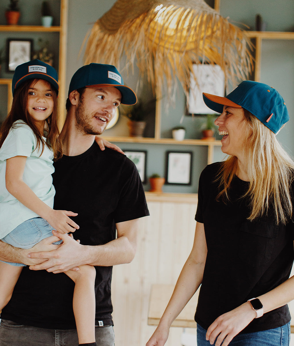 Casquette Parents-Enfants Mini Duck Blue, visière courbée, matchy-matchy, 100% coton biologique, dès 9 mois, Cool Kids Only !