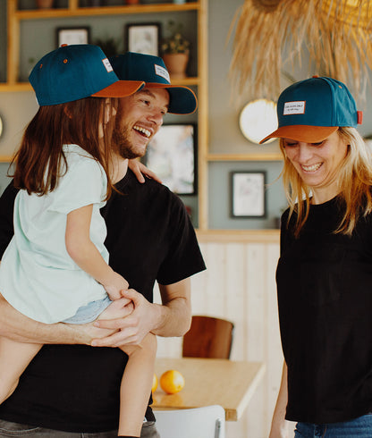 Casquette Parents-Enfants Mini Duck Blue, visière courbée, matchy-matchy, 100% coton biologique, dès 9 mois, Cool Kids Only !