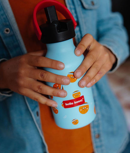 Drinkfles kind blauw Motief sport oranje zwarte flesdop rood handvat Hello Hossy