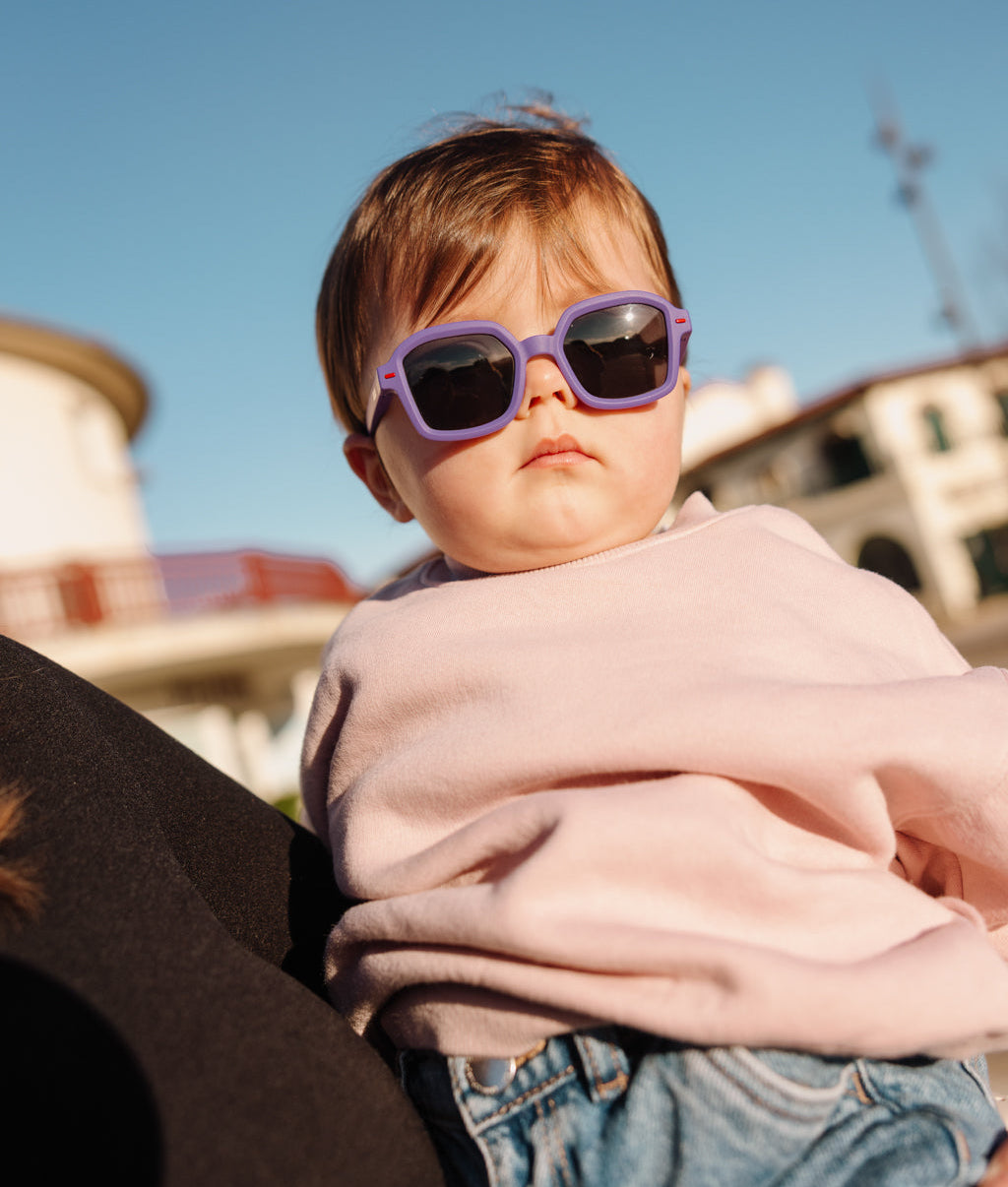 Zonnebrillen voor kinderen paars vierkante vorm babymaat Hello Hossy