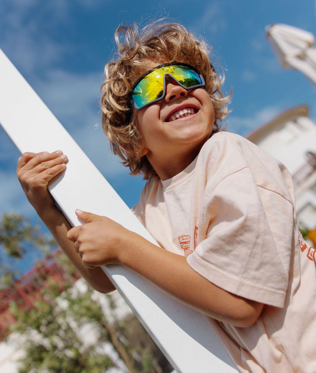 Zonnebrillen kind sportieve vorm multicolor spiegel glazen Hello Hossy