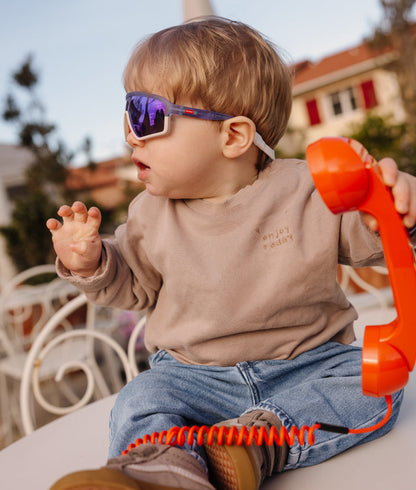 Lunettes de soleil enfant violet blanc forme sport verres miroirs Hello Hossy