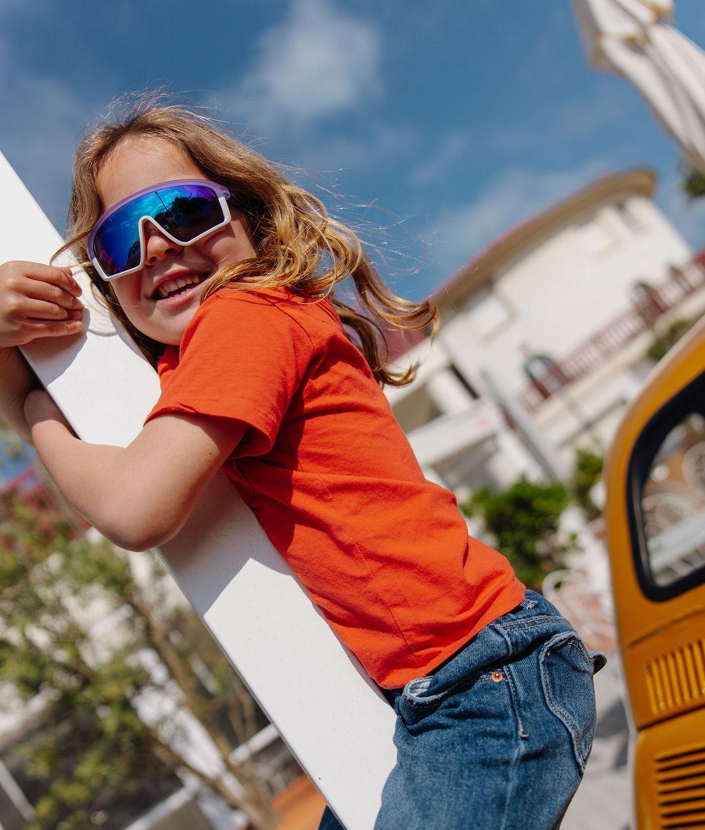 Lunettes de soleil enfant violet blanc forme sport miroir Hello Hossy