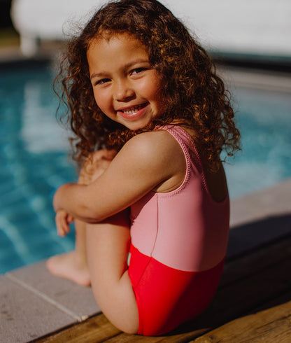 Maillot de Bain Fille Mini Framboise anti-uv, une pièce, Cool Kids Only !