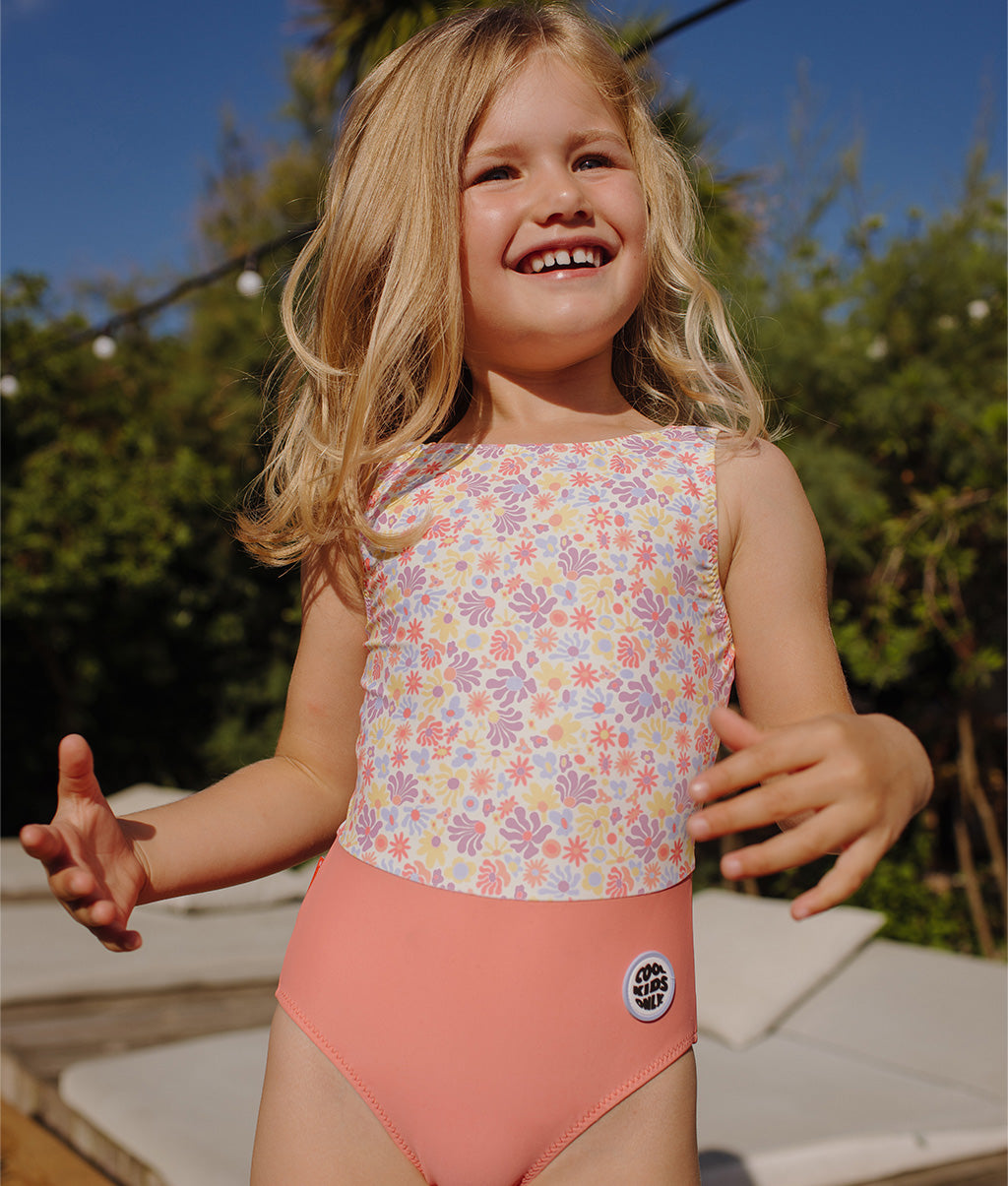 Maillot de Bain Fille Retro Flowers anti-uv, une pièce, Cool Kids Only !