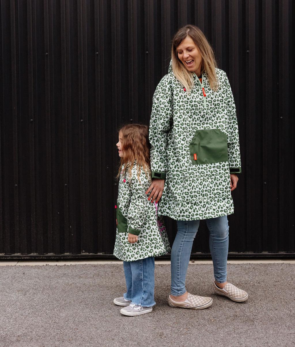 Green Leopard Regenponcho