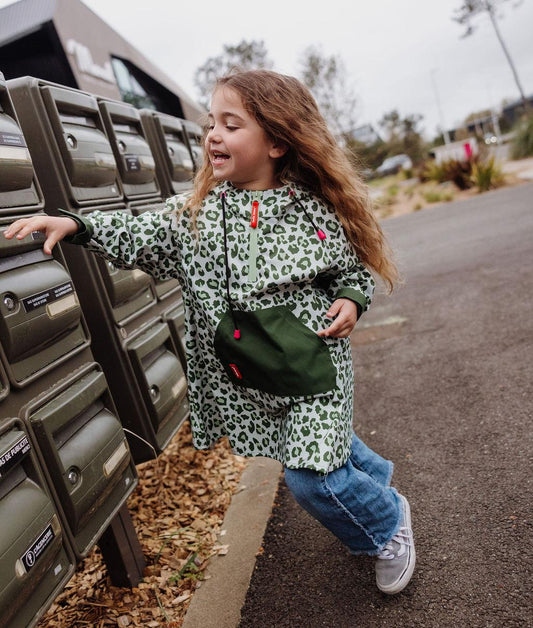 Green Leopard Regenponcho