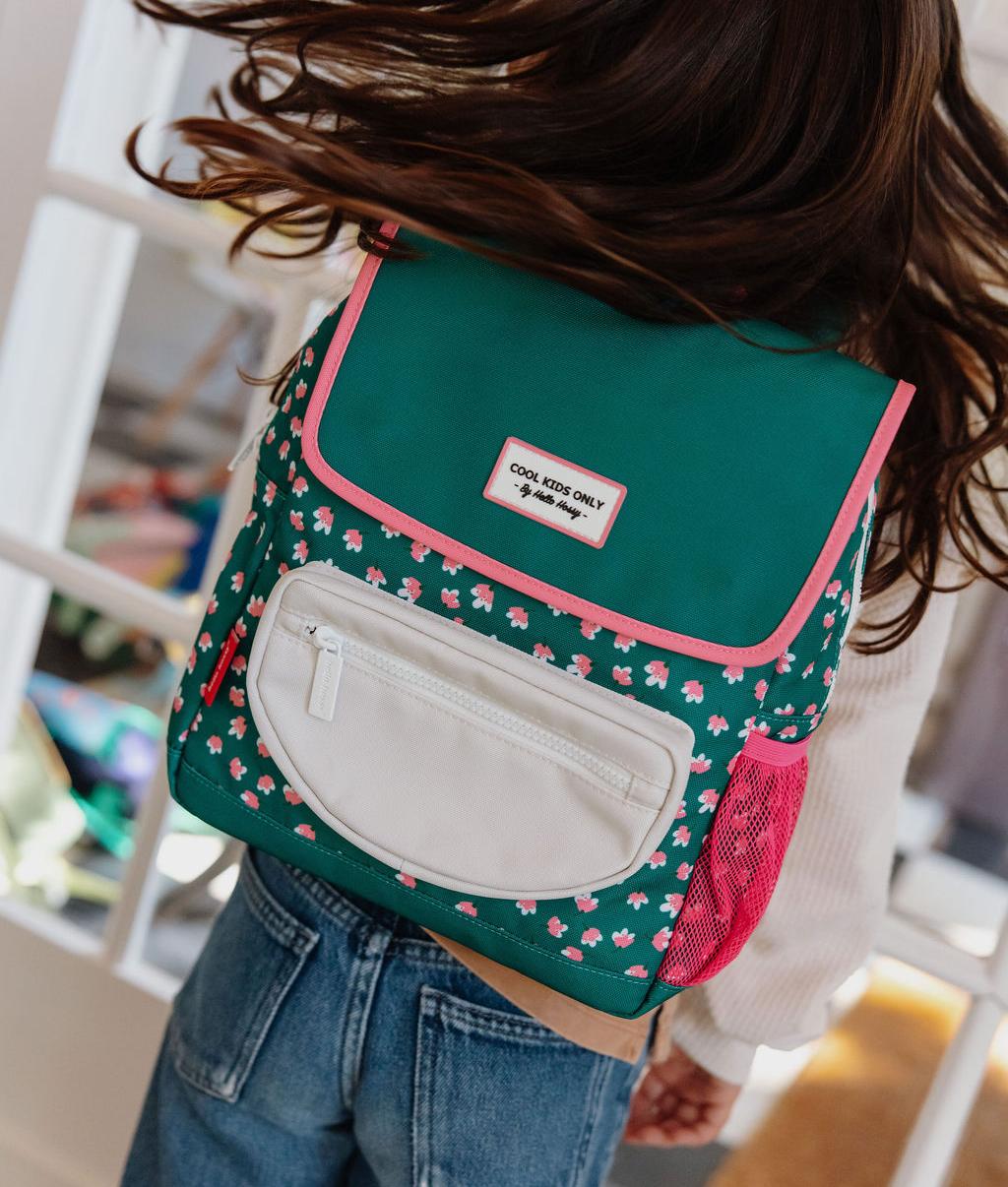 Groene kinderrugzak met roze bloemenprint witte zak Hello Hossy