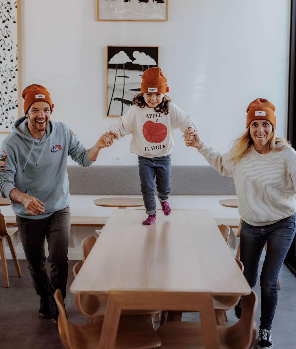 Bonnet Parents-Enfants Urban Cacao, 100% coton biologique, matchy-matchy, dès 9 mois, Cool Kids Only !