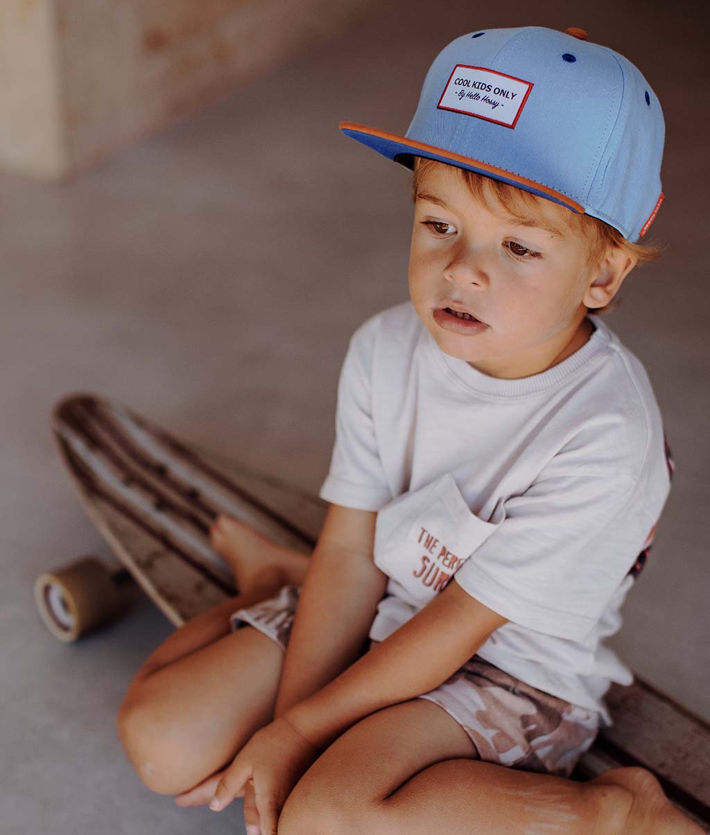 Casquette Enfants Mini Jean, visière plate, 100% coton biologique, certifiée Oeko-Tex, dès 9 mois, Cool Kids Only !