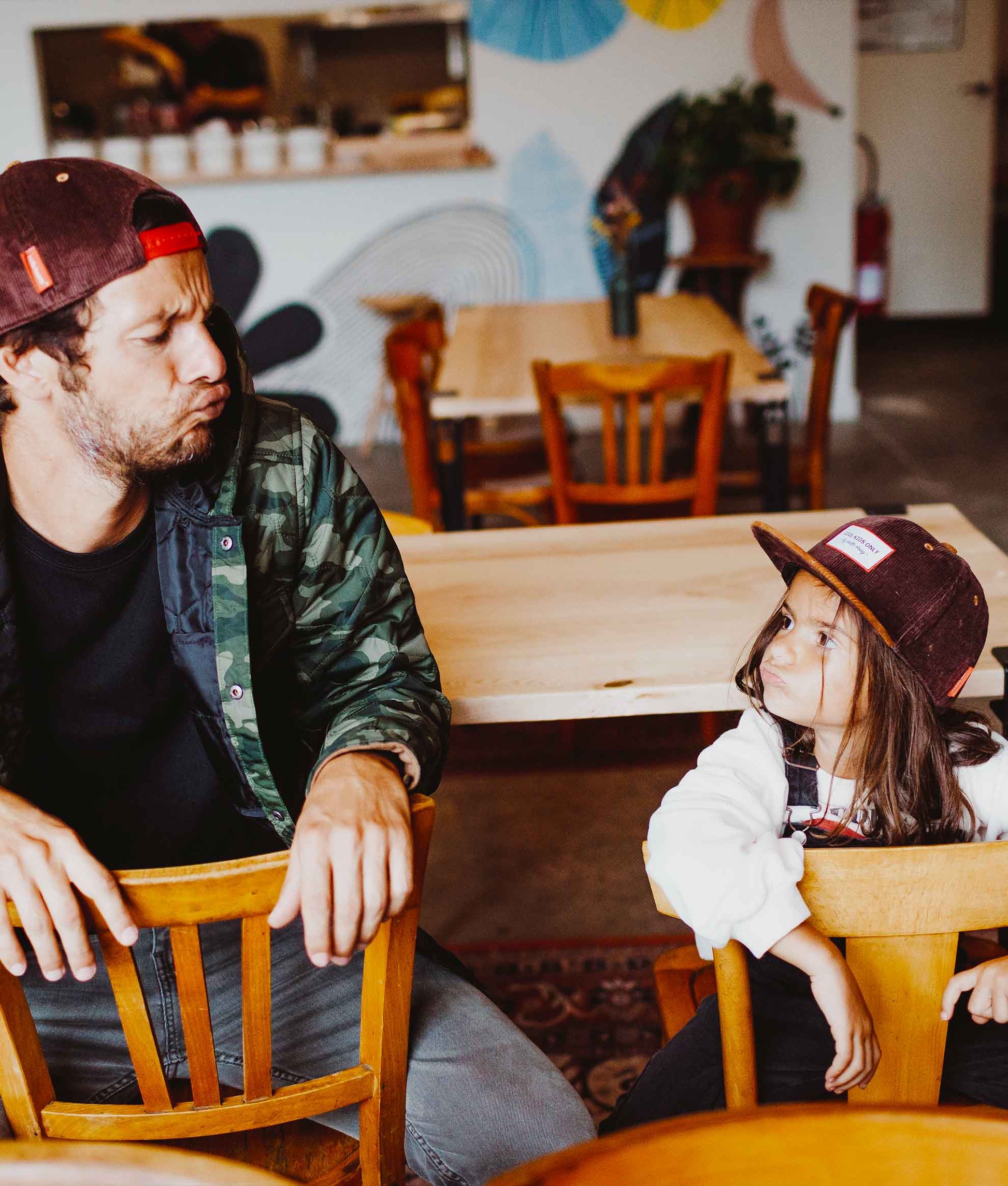 Casquette Parents-Enfants Sweet Brownie, visière plate, velours, matchy-matchy, dès 9 mois, Cool Kids Only !