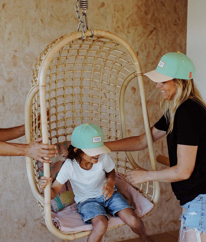 Casquette Parents-Enfants Mini Garden, visière courbée, matchy-matchy, 100% coton biologique, dès 9 mois, Cool Kids Only !