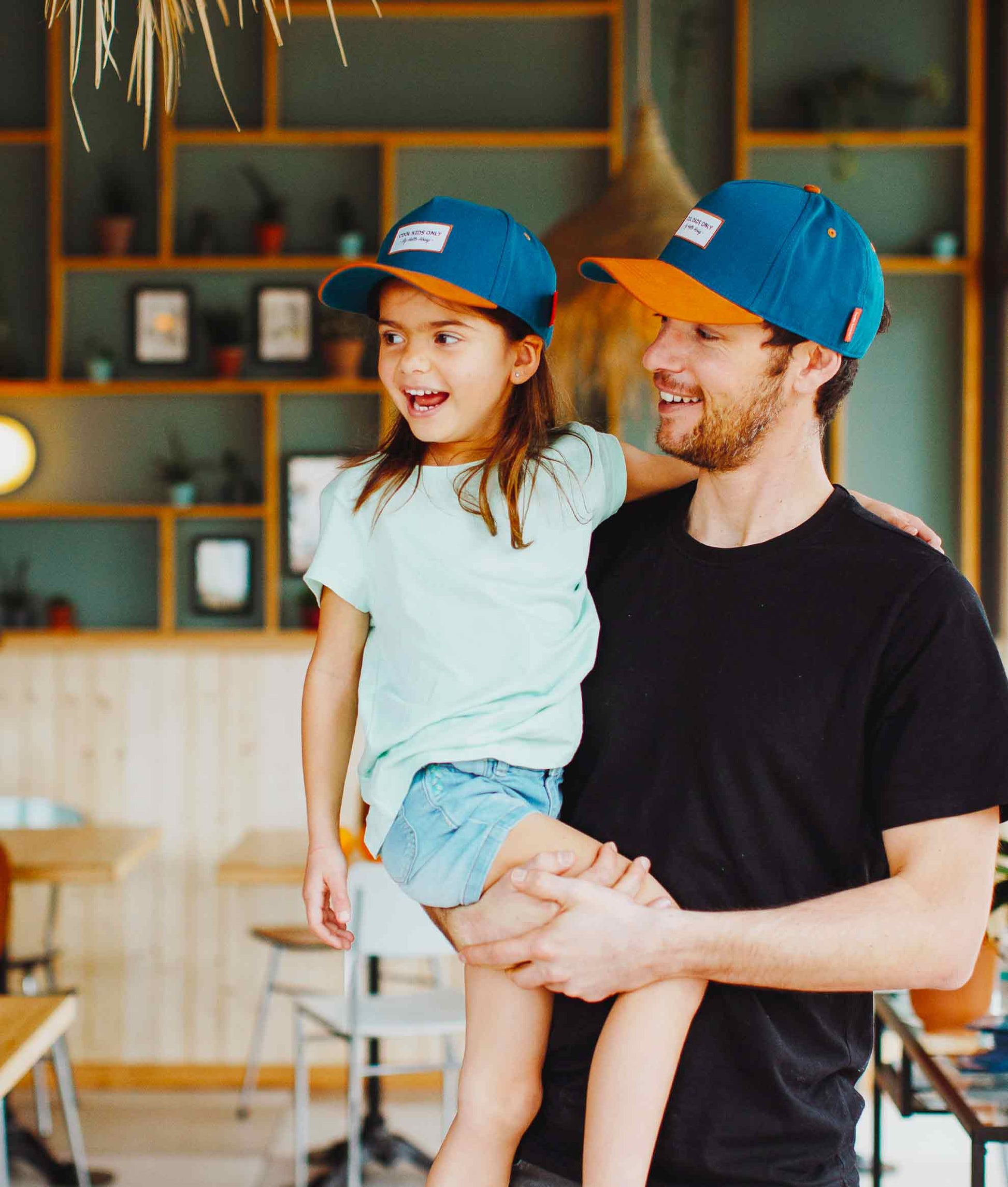 Casquette Parents-Enfants Mini Duck Blue, visière courbée, matchy-matchy, 100% coton biologique, dès 9 mois, Cool Kids Only !