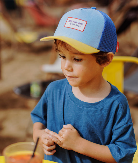 Casquette Enfants Mini Blue Lemon, style Trucker, éco-responsable, certifiée Oeko-Tex, dès 9 mois, Cool Kids Only !